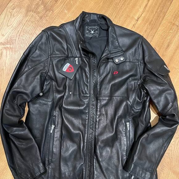 Leather jkt, classic styling - Picture 6 of 14